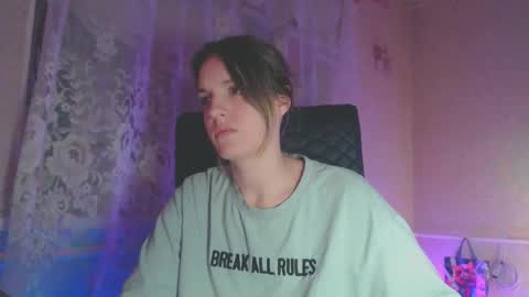 Sonya online show from 11/28/25, 06:54