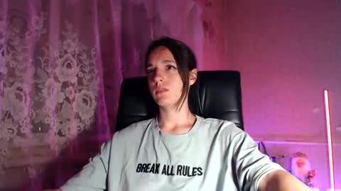 Sonya online show from 06/10/26, 07:13