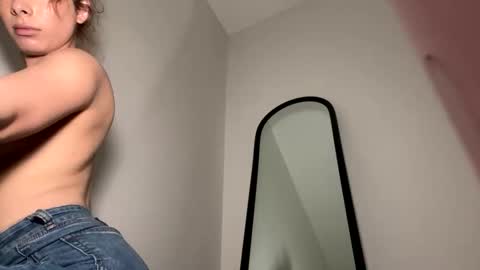 babyprincesslovergirl online show from 02/11/26, 07:19