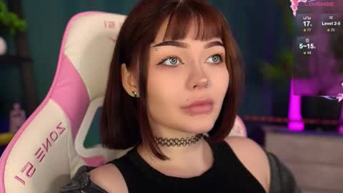 Snapshot of babyroxynill chatting on 10/04/25, 09:46 Nika online show from 10/04/25, 09:46