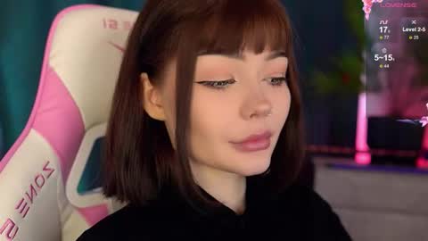 Snapshot of babyroxynill chatting on 11/01/25, 08:38 Nika online show from 11/01/25, 08:38