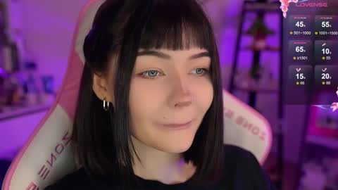 Snapshot of babyroxynill chatting on 12/05/25, 04:14 Nika online show from 12/05/25, 04:14