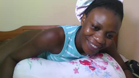 PRISCILLAH online show from 10/24/25, 09:11