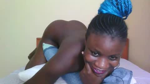 PRISCILLAH online show from 03/17/26, 07:50