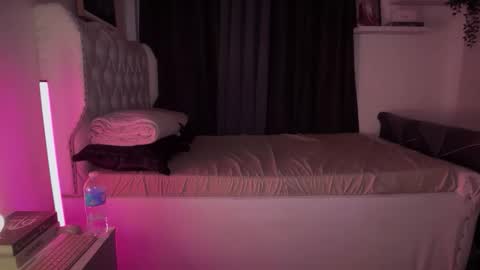 babysabrinaxx online show from 04/25/26, 08:06