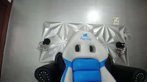 Xime Lions online show from 10/24/25, 12:01