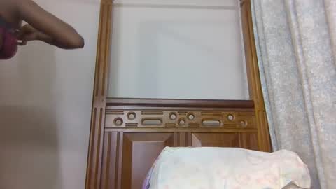 Snapshot of babytylerr chatting on 11/16/25, 06:02 babytylerr online show from 11/16/25, 06:02