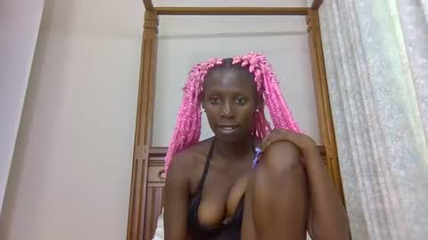 Snapshot of babytylerr chatting on 11/25/25, 06:46 babytylerr online show from 11/25/25, 06:46