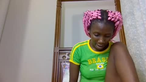 Snapshot of babytylerr chatting on 12/14/25, 02:55 babytylerr online show from 12/14/25, 02:55