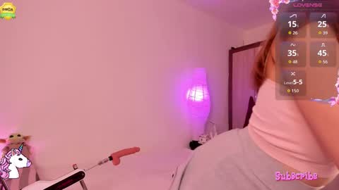 Snapshot of babyuniporn chatting on 09/21/25, 01:57 Eva online show from 09/21/25, 01:57