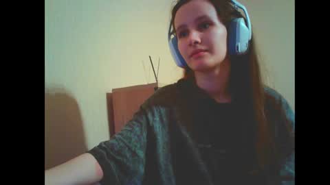 Snapshot of babywaifu1 chatting on 02/26/25, 03:41 Alice online show from 02/26/25, 03:41