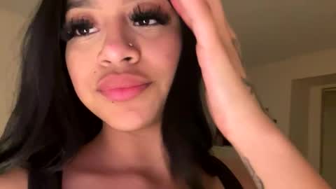 babyynaughty online show from 11/21/25, 08:57