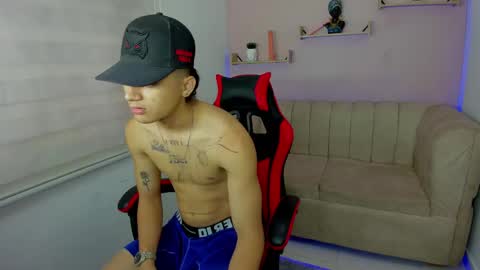 bad_boy__777 online show from 02/14/25, 12:47