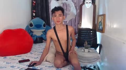 Snapshot of bad_boy_in_bed chatting on 02/26/25, 12:25 jay online show from 02/26/25, 12:25