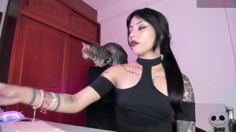 Bratty Lanita - independent online show from 10/04/25, 09:46