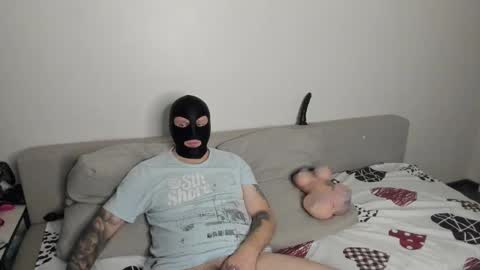 Snapshot of bad_hot_boy__209123 chatting on 09/18/25, 08:44 Mike online show from 09/18/25, 08:44