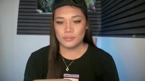 Snapshot of bad_kitty_amara chatting on 06/11/26, 12:08 AMARA - FOLLOW ME AND THUMBS UP online show from 06/11/26, 12:08