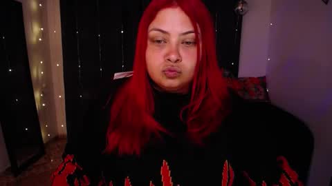 Snapshot of bad_scarlett1 chatting on 02/17/25, 11:42 Scarlett online show from 02/17/25, 11:42