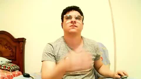 badboixx online show from 09/17/25, 11:28