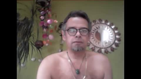 Snapshot of badboy2406 chatting on 01/28/25, 08:36 badboy2406 online show from 01/28/25, 08:36