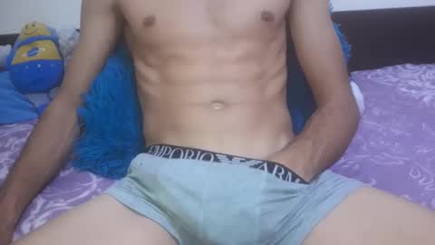 Snapshot of badboybmw chatting on 10/27/25, 08:57 M online show from 10/27/25, 08:57