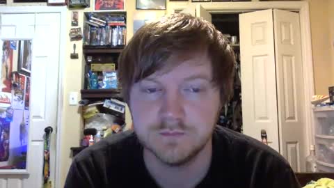 Snapshot of badboyboogie78 chatting on 09/10/25, 08:36 Hylian97 online show from 09/10/25, 08:36