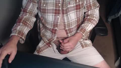 baddaddy77 online show from 12/02/25, 11:37