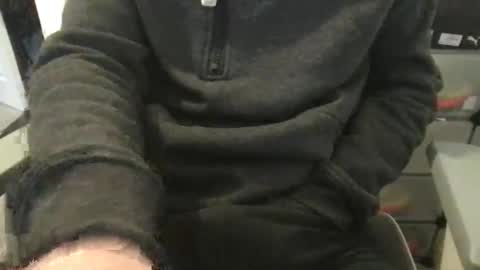 Snapshot of baddersguy13 chatting on 12/16/25, 09:03 baddersguy13 online show from 12/16/25, 09:03