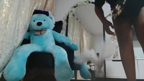 Snapshot of baddestslut001 chatting on 05/05/26, 12:40 baddestslut001 online show from 05/05/26, 12:40