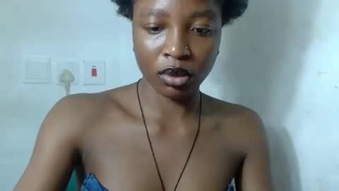 baddiebitchx online show from 06/14/26, 08:05