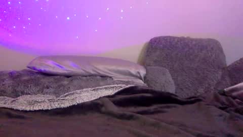 baddiejess618433 online show from 01/12/25, 04:10