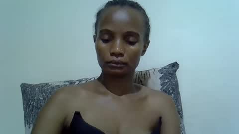 Snapshot of badgul_1 chatting on 10/04/25, 12:47 Princess Jojo online show from 10/04/25, 12:47