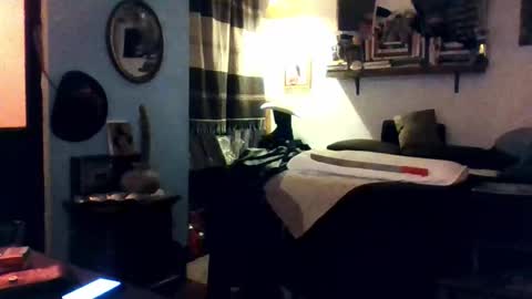 Mexican livin Off the Wall online show from 02/15/26, 03:25