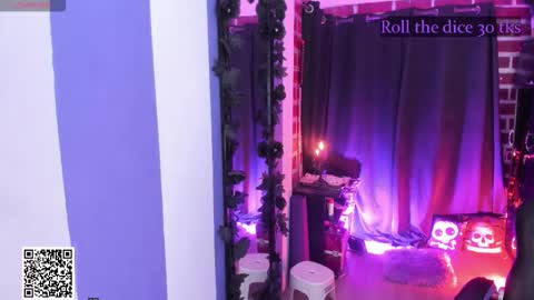 Snapshot of badkatyuska chatting on 12/01/25, 07:30 Please help me to reach 100 thumbs up online show from 12/01/25, 07:30