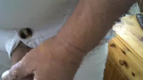 badlad10 online show from 04/21/26, 05:28