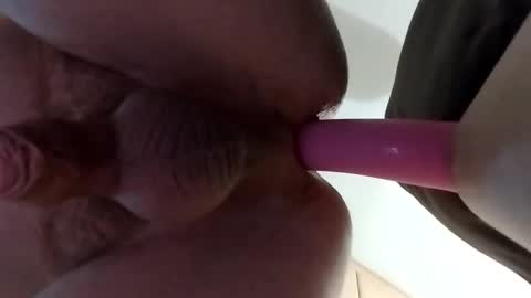 Snapshot of badmandirty3 chatting on 09/21/25, 03:41 badmandirty3 online show from 09/21/25, 03:41