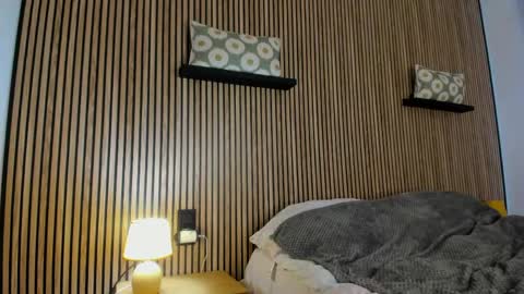 Name online show from 04/27/26, 01:31