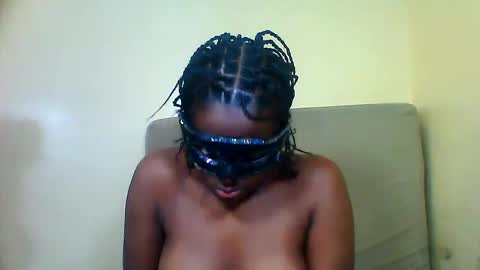 bads_hornies online show from 04/12/26, 05:34