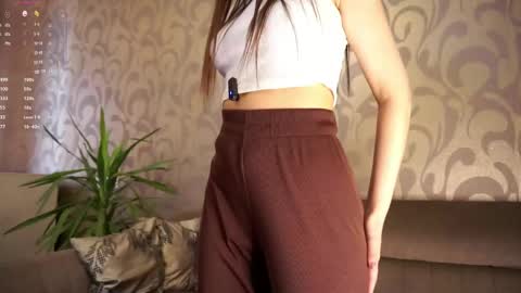 Snapshot of bae_miamor chatting on 05/09/26, 07:02 Hello my name is Ariella online show from 05/09/26, 07:02