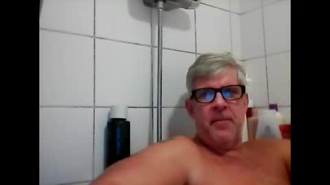 baggelina75 online show from 12/03/24, 07:00