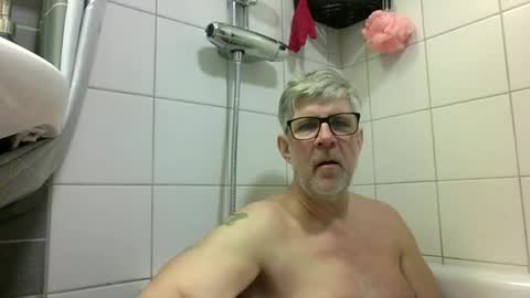baggelina75 online show from 05/06/26, 06:57