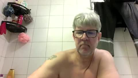 baggelina75 online show from 05/17/26, 03:41