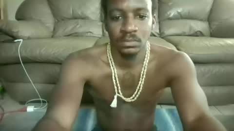 bahamian_linga online show from 06/08/26, 01:11