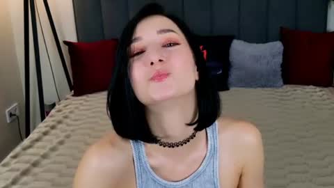 Snapshot of baileelynn chatting on 06/19/26, 12:31 Bailyn online show from 06/19/26, 12:31