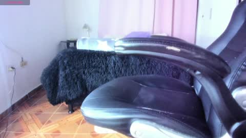 Snapshot of baileyadamss chatting on 01/14/25, 02:50 IM BAILEY online show from 01/14/25, 02:50