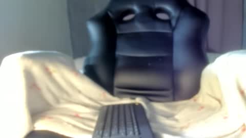 Snapshot of baileyadamss chatting on 11/11/25, 02:55 IM BAILEY online show from 11/11/25, 02:55