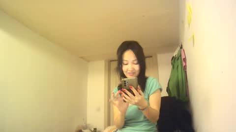 Snapshot of bailliy chatting on 02/28/25, 06:54 bailliy online show from 02/28/25, 06:54