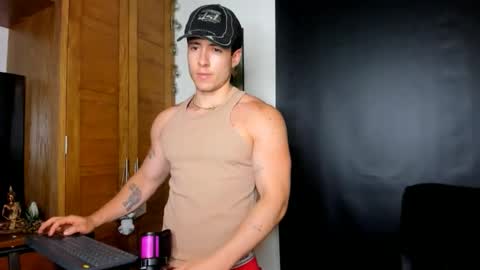 bain_aaron online show from 04/17/26, 11:08