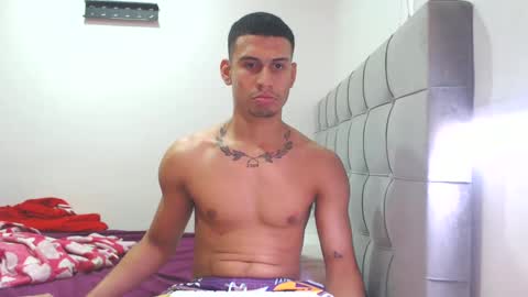 bairon_hugedick777 online show from 03/01/25, 06:11