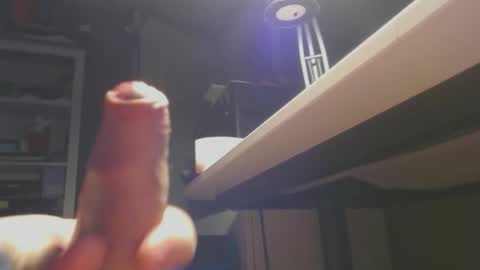 Snapshot of bakersfield86 chatting on 10/28/25, 07:27 bakersfield86 online show from 10/28/25, 07:27